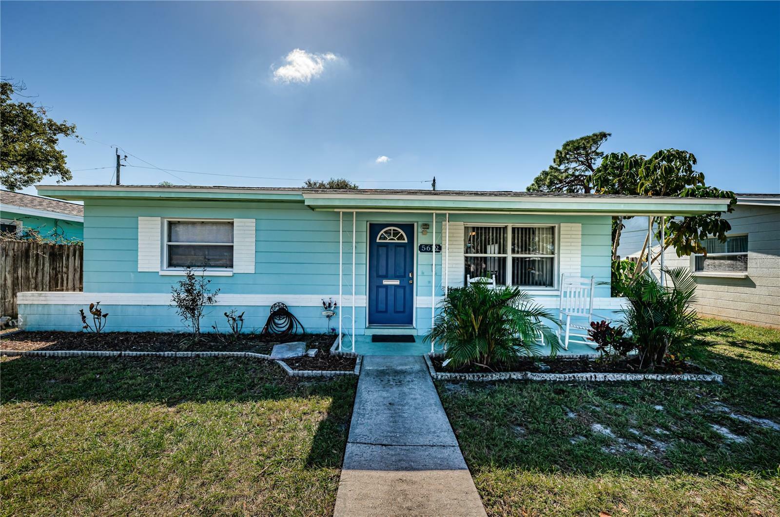 Property Photo:  5612 Burlington Avenue N  FL 33710 