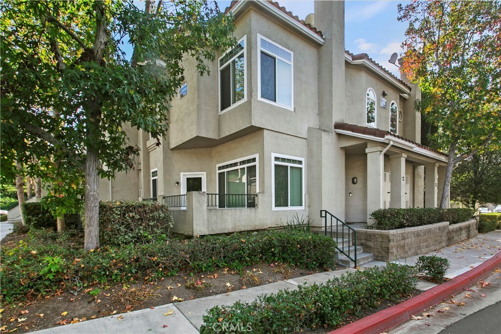 Property Photo:  116 Sandpiper Lane  CA 92656 