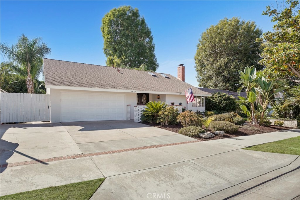 1932 E Sycamore Avenue  Orange CA 92867 photo