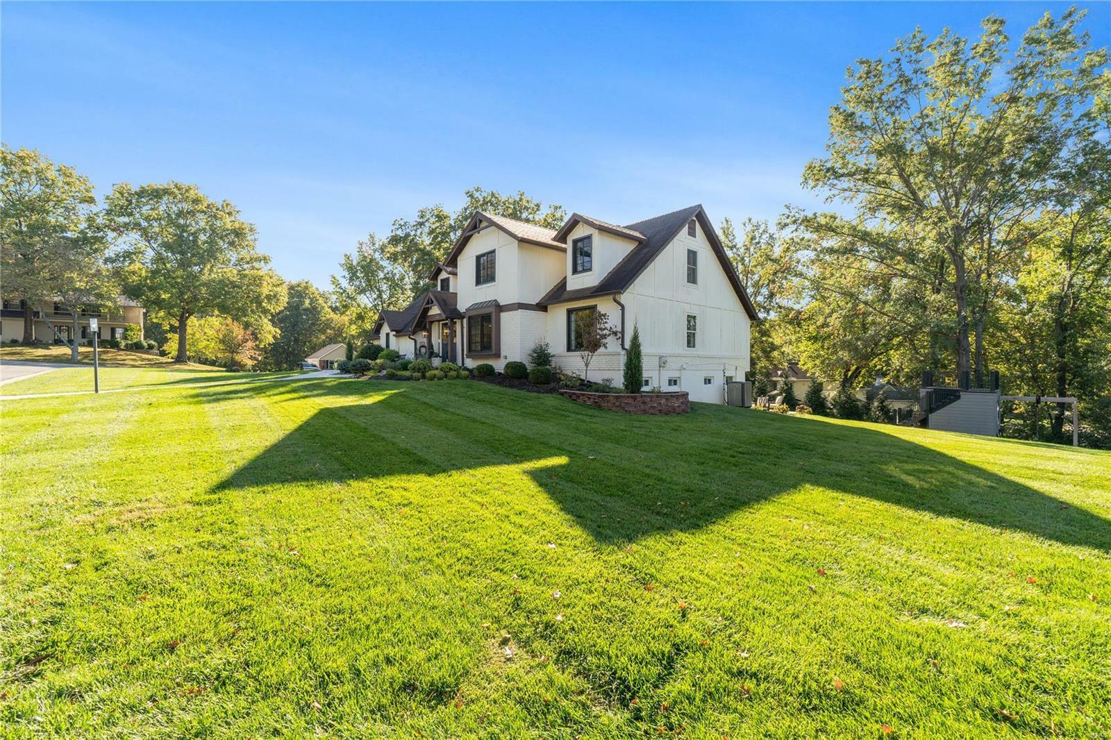 Property Photo:  1669 Mason Knoll Road  MO 63131 