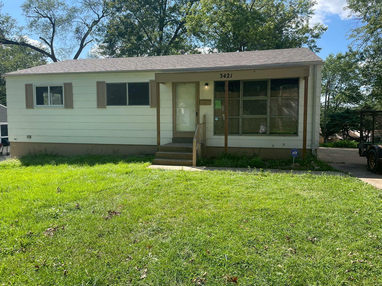 Property Photo:  3421 Elmhurst Drive  MO 63121 