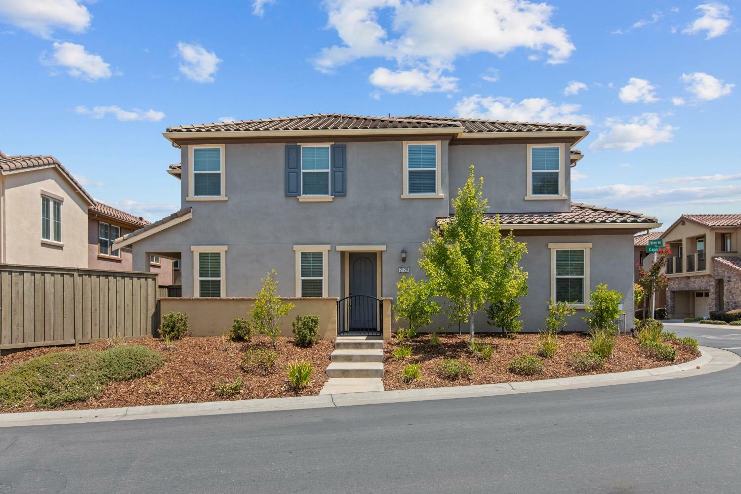 Property Photo:  2128 Capri Drive  CA 95661 