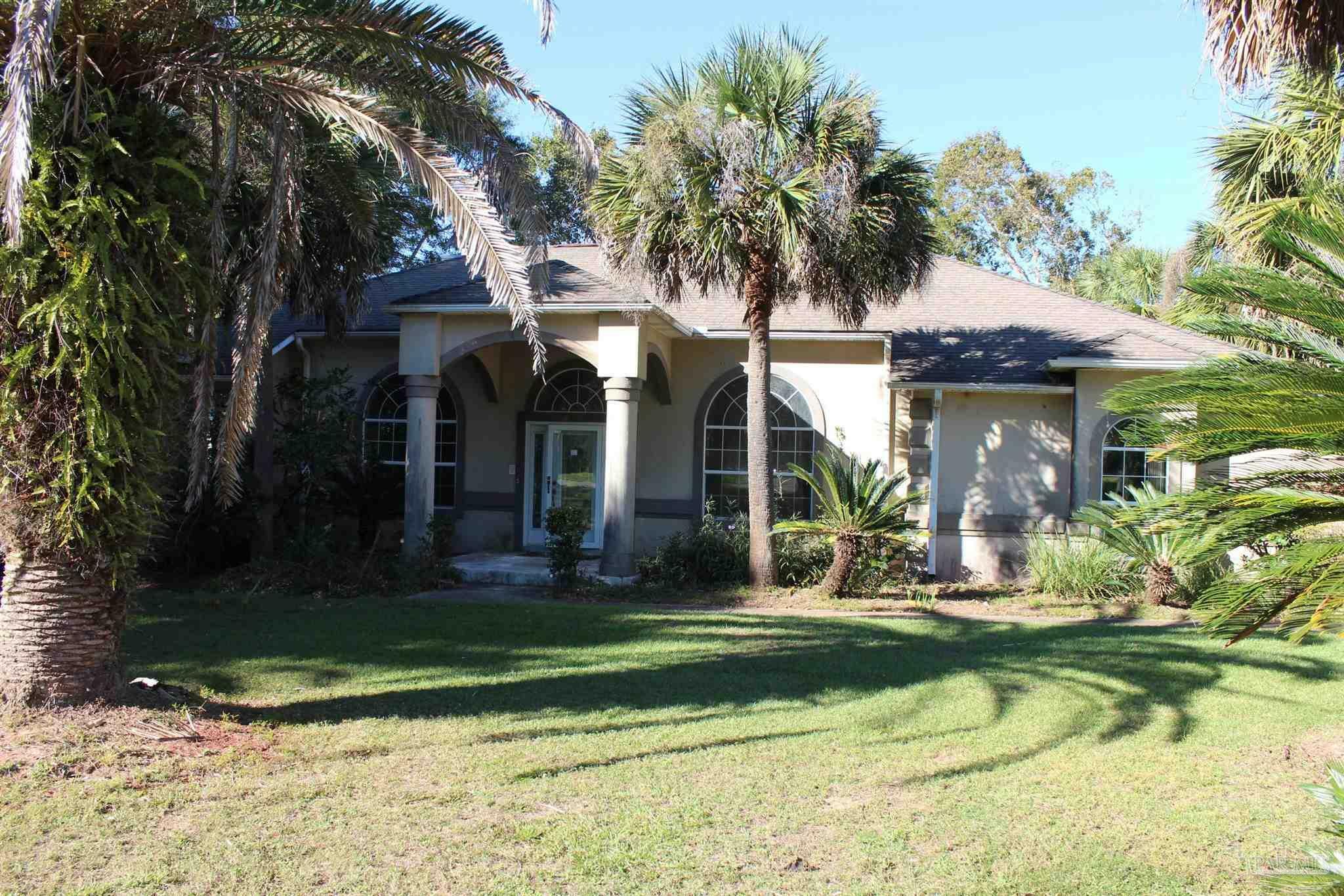 Property Photo:  3134 Cobblestone Dr  FL 32571 