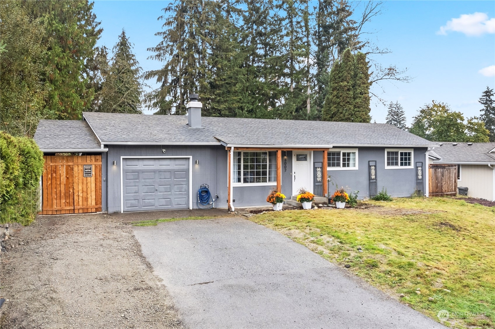 Property Photo:  3007 138th Street SE  WA 98012 