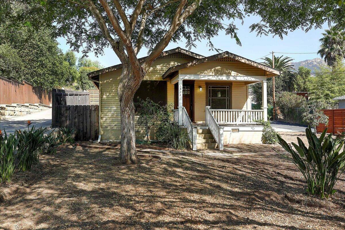 Property Photo:  3818 Sunset Road  CA 93110 