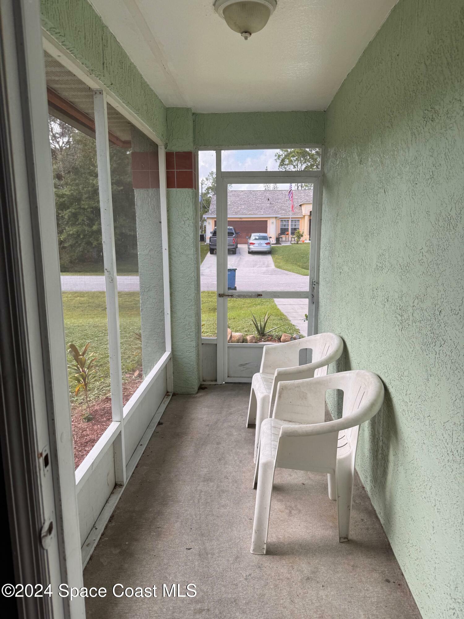 Property Photo:  1683 Adview Road SE  FL 32909 