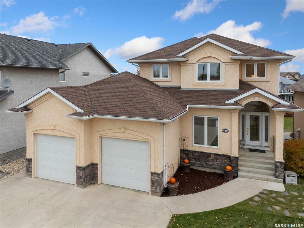 419 Greaves Crescent  Saskatoon SK S7W 1A9 photo