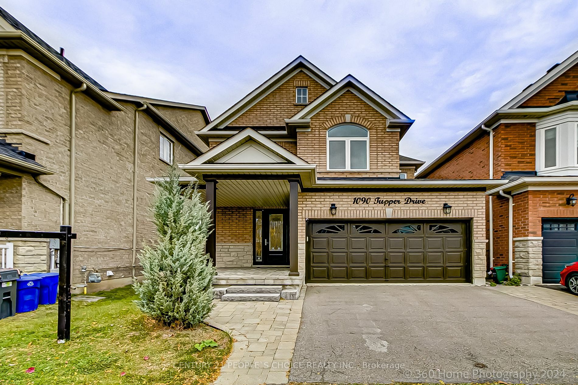 Property Photo:  1090 Tupper Dr  ON L9T 0A8 