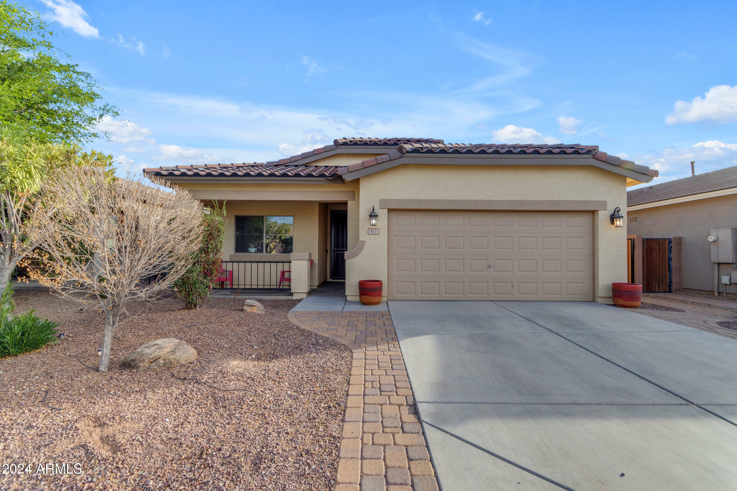 Property Photo:  813 W Press Road  AZ 85140 