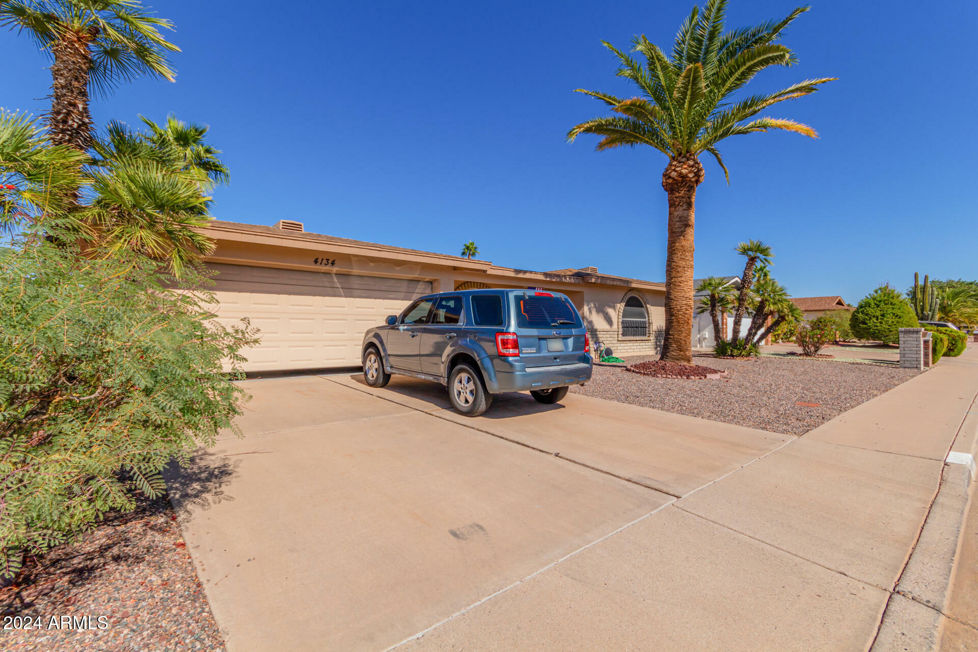 Property Photo:  4134 E Crescent Avenue  AZ 85206 