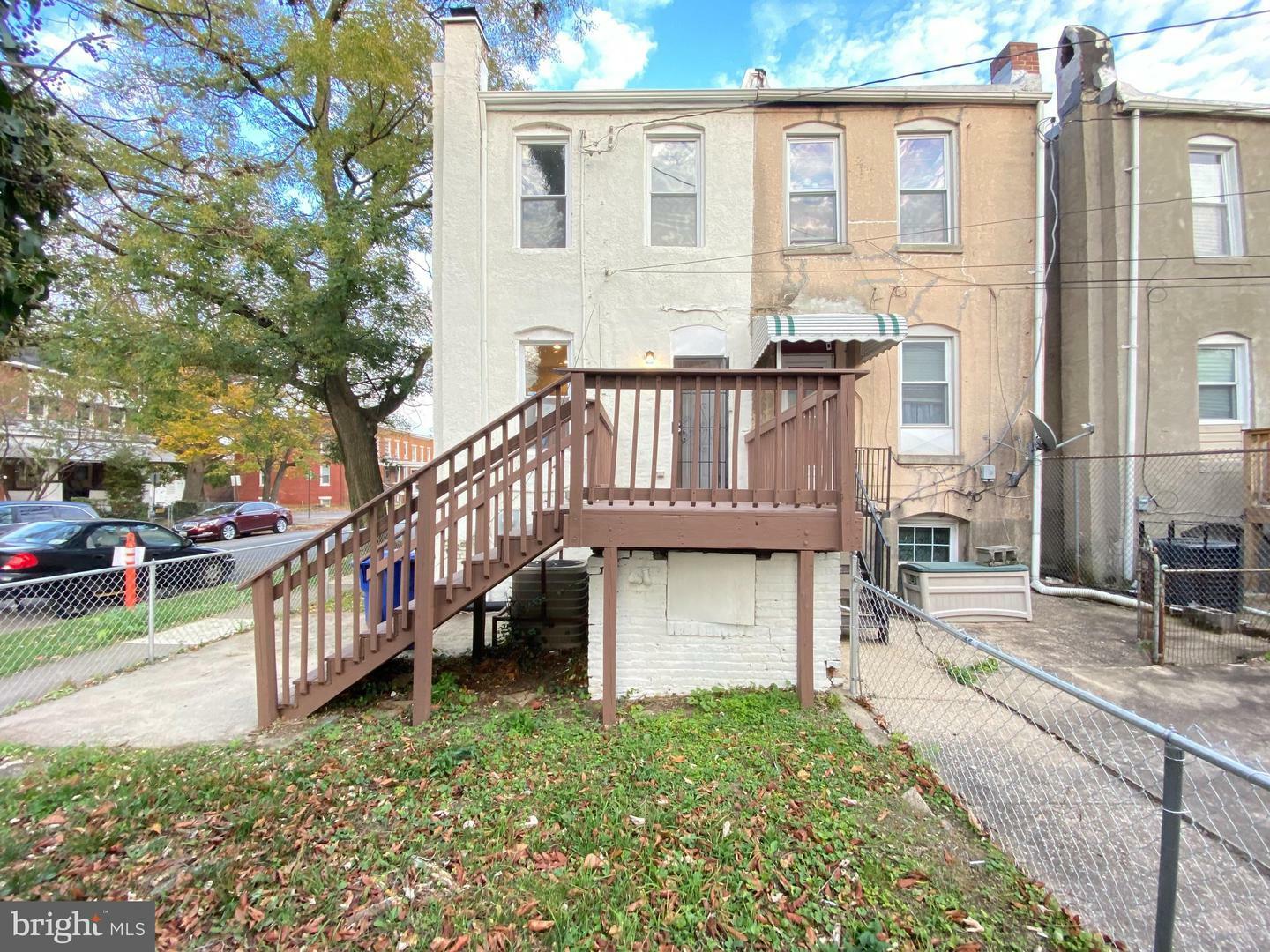 Property Photo:  2118 N Rosedale Street  MD 21216 