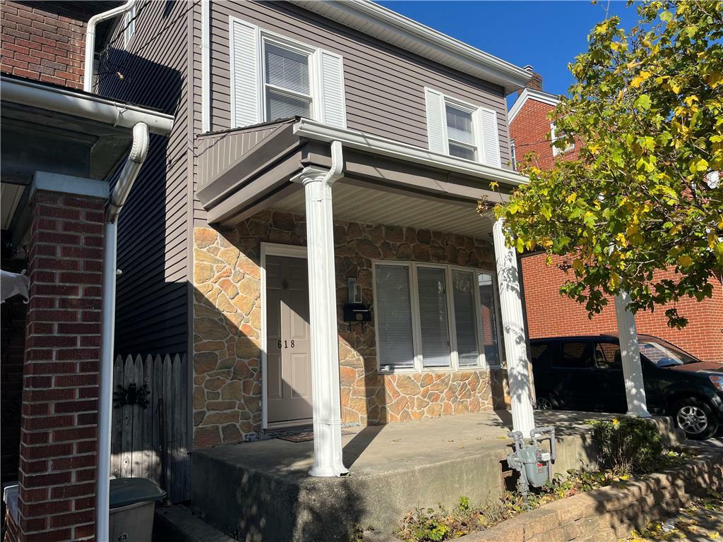 Property Photo:  618 East 5th Street  PA 18015 