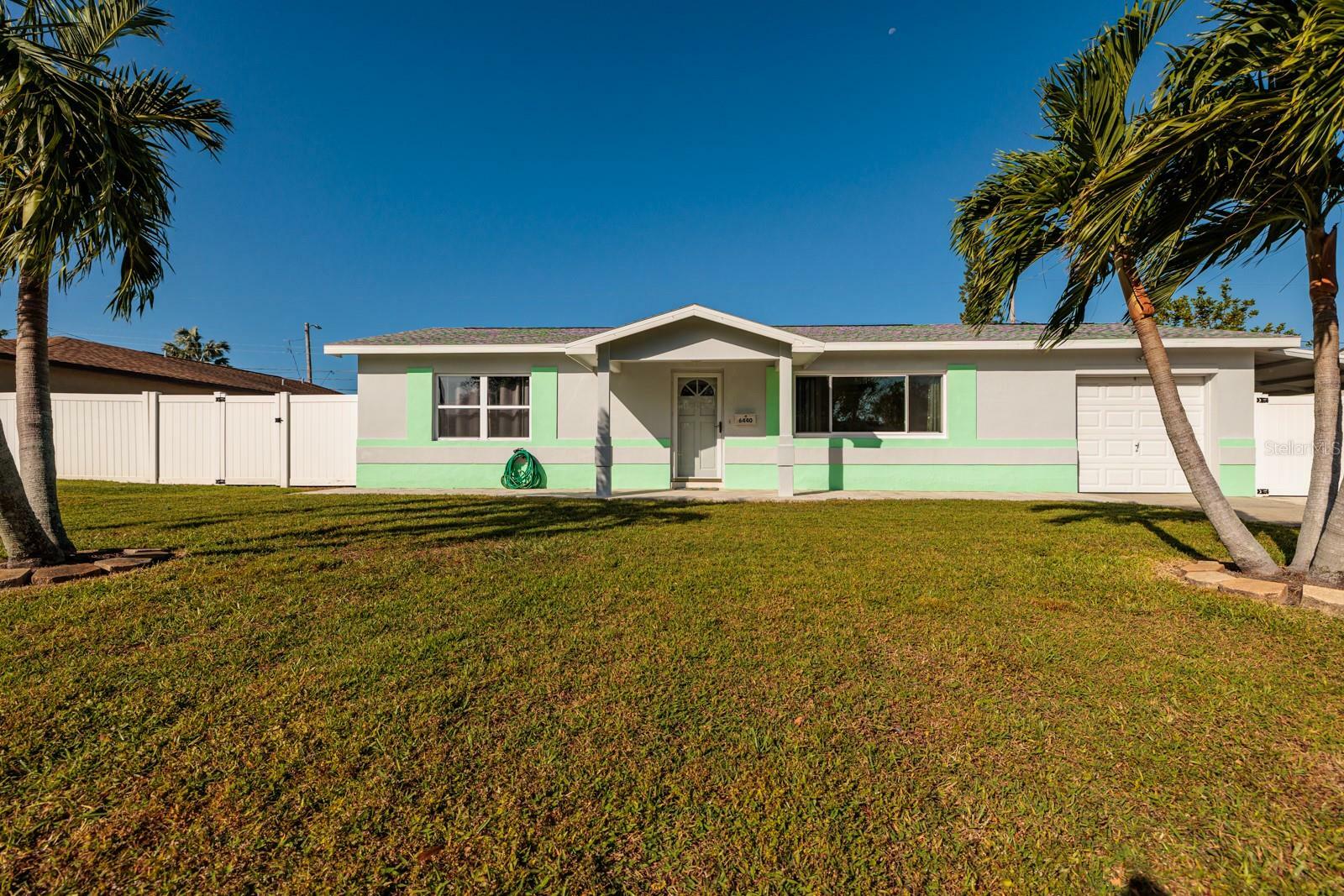 Property Photo:  6440 17th Street N  FL 33702 