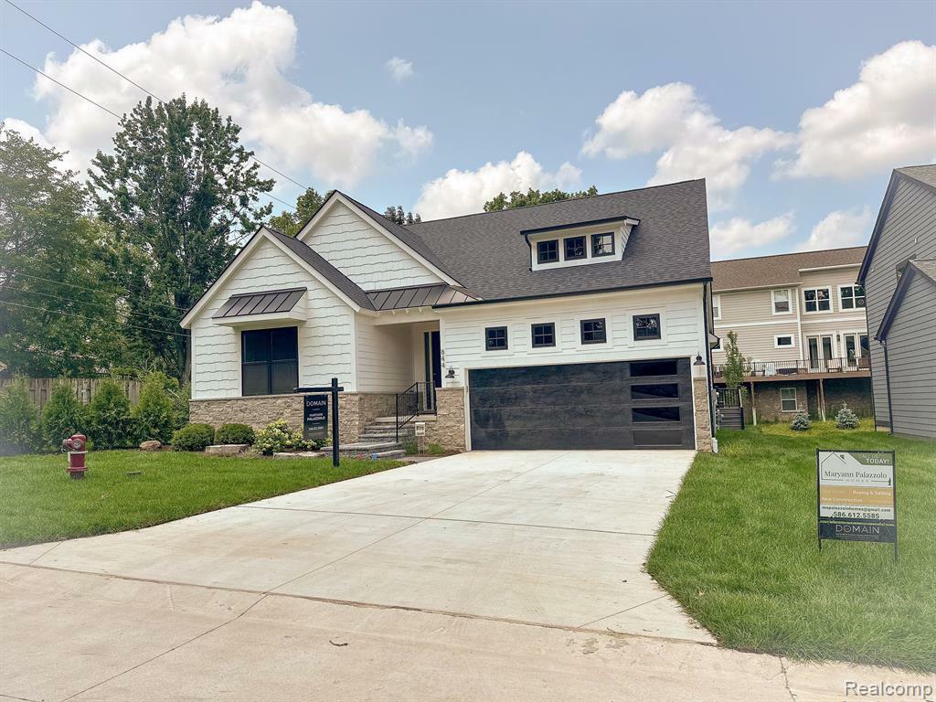 Property Photo: 844 Harding MI 48307