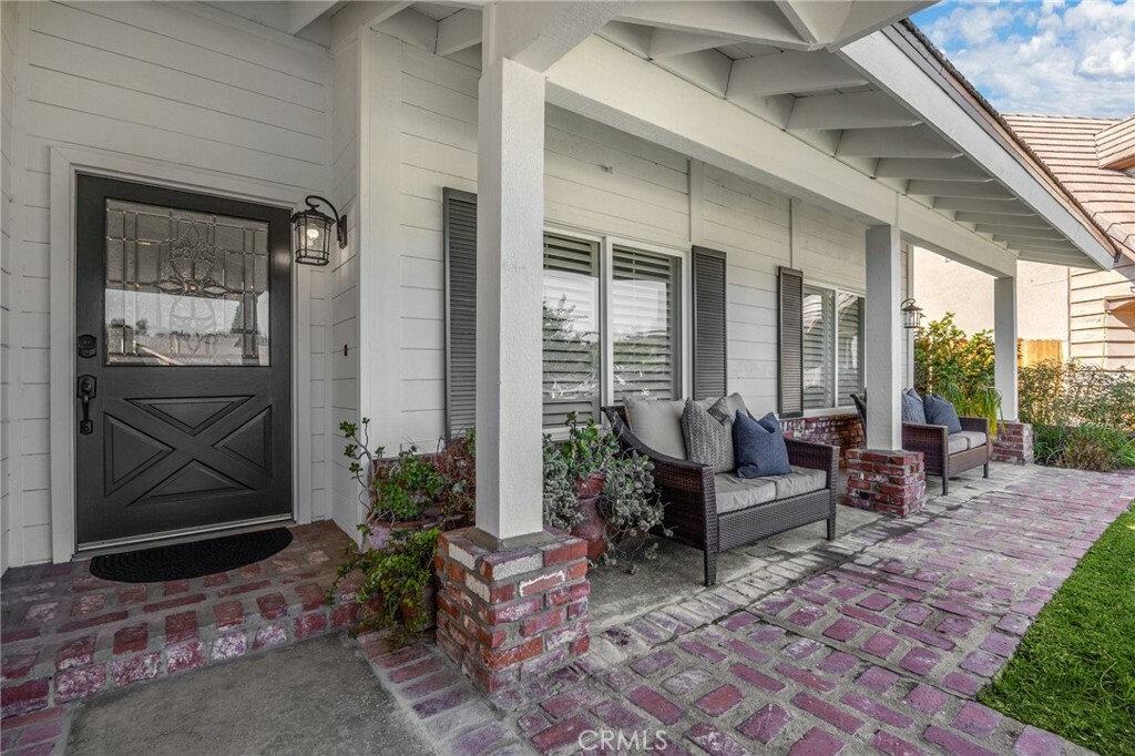 Property Photo:  5661 Shady Glen Place  CA 92886 