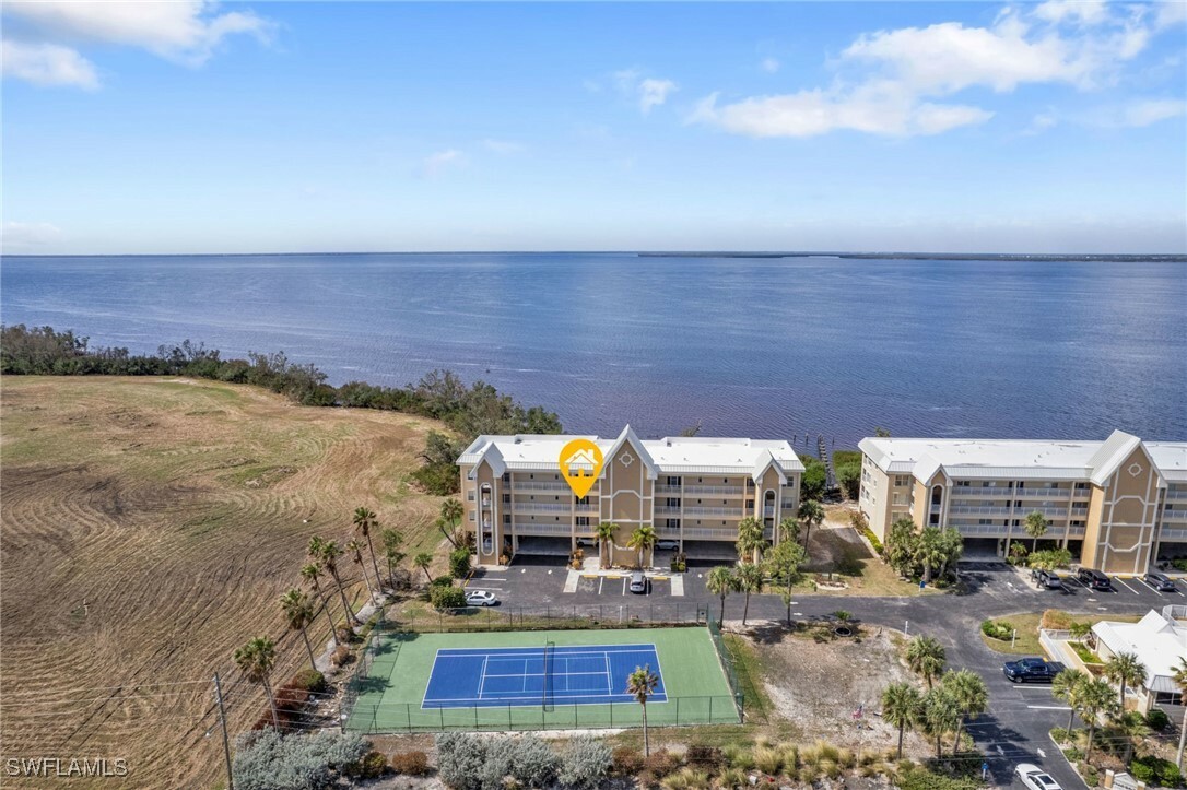 Property Photo: 101 N Marion Court 122 FL 33950