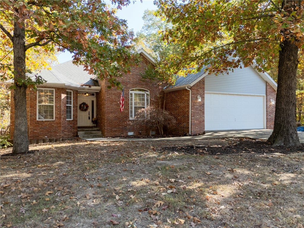 Property Photo:  7 Longridge Lane  AR 72715 