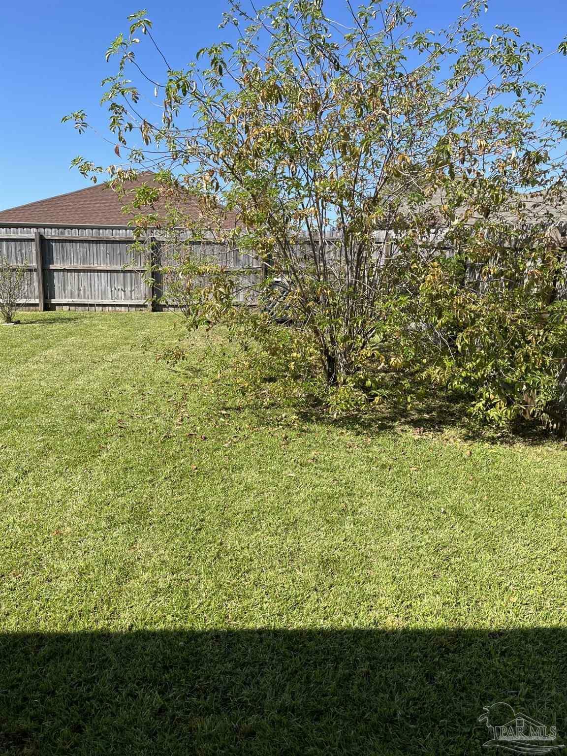 Property Photo:  4465 Fiske St  FL 32571 