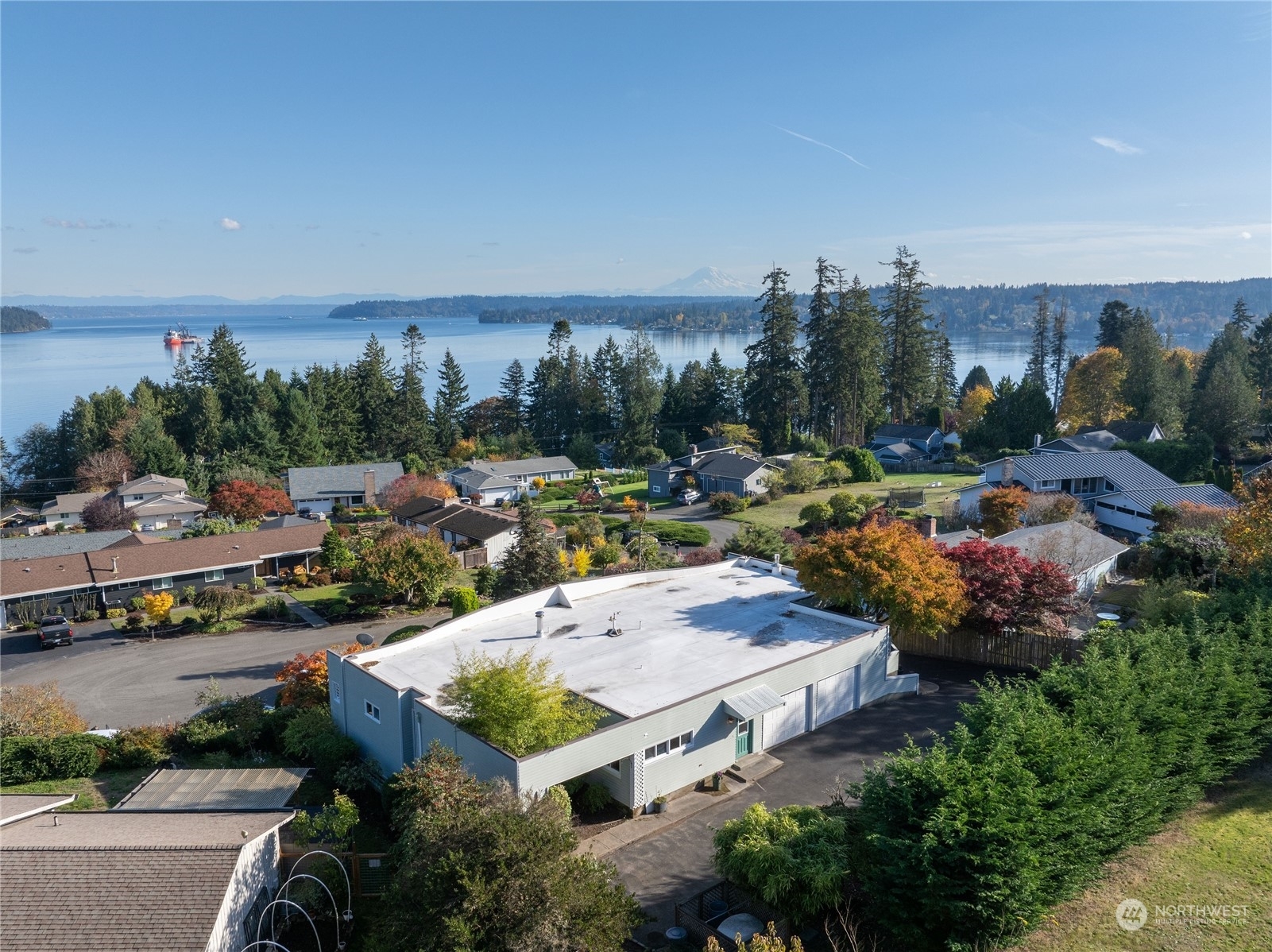 Property Photo:  8152 SE Haida Drive  WA 98366 