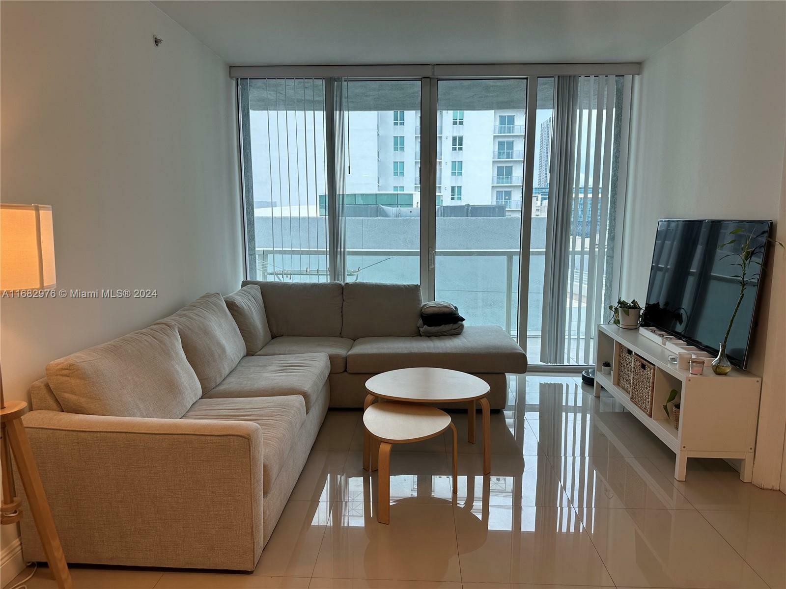 Property Photo:  244 Biscayne Blvd 1210  FL 33132 