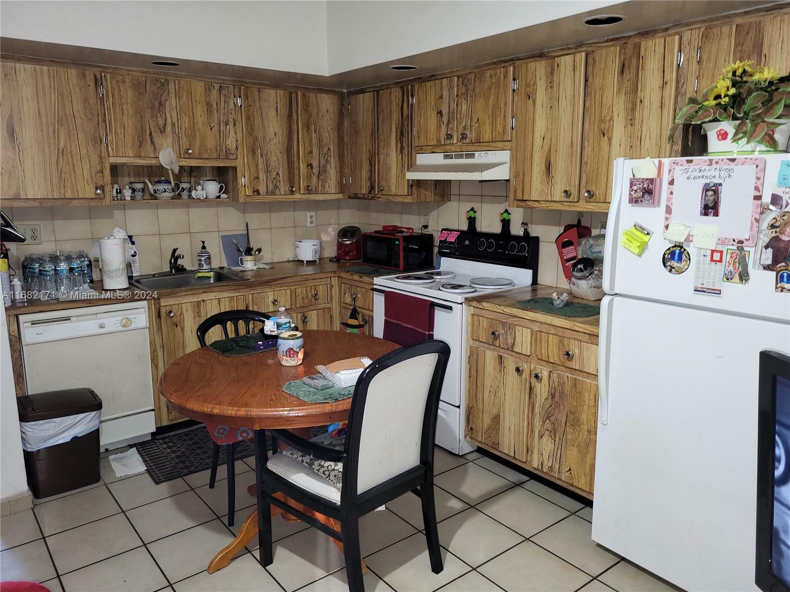 Property Photo:  12214 SW 111th Ln 12214  FL 33186 