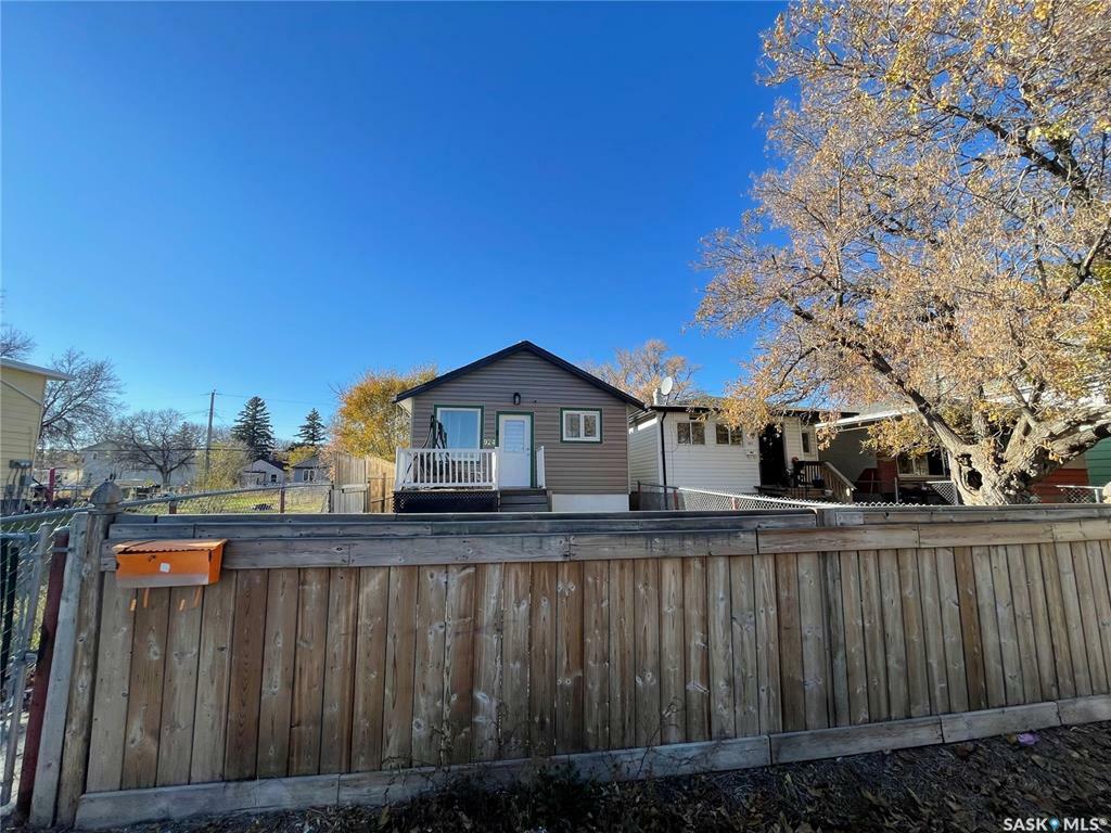 Photo de la propriété:  924 Garnet Street  SK S4T 2X5 