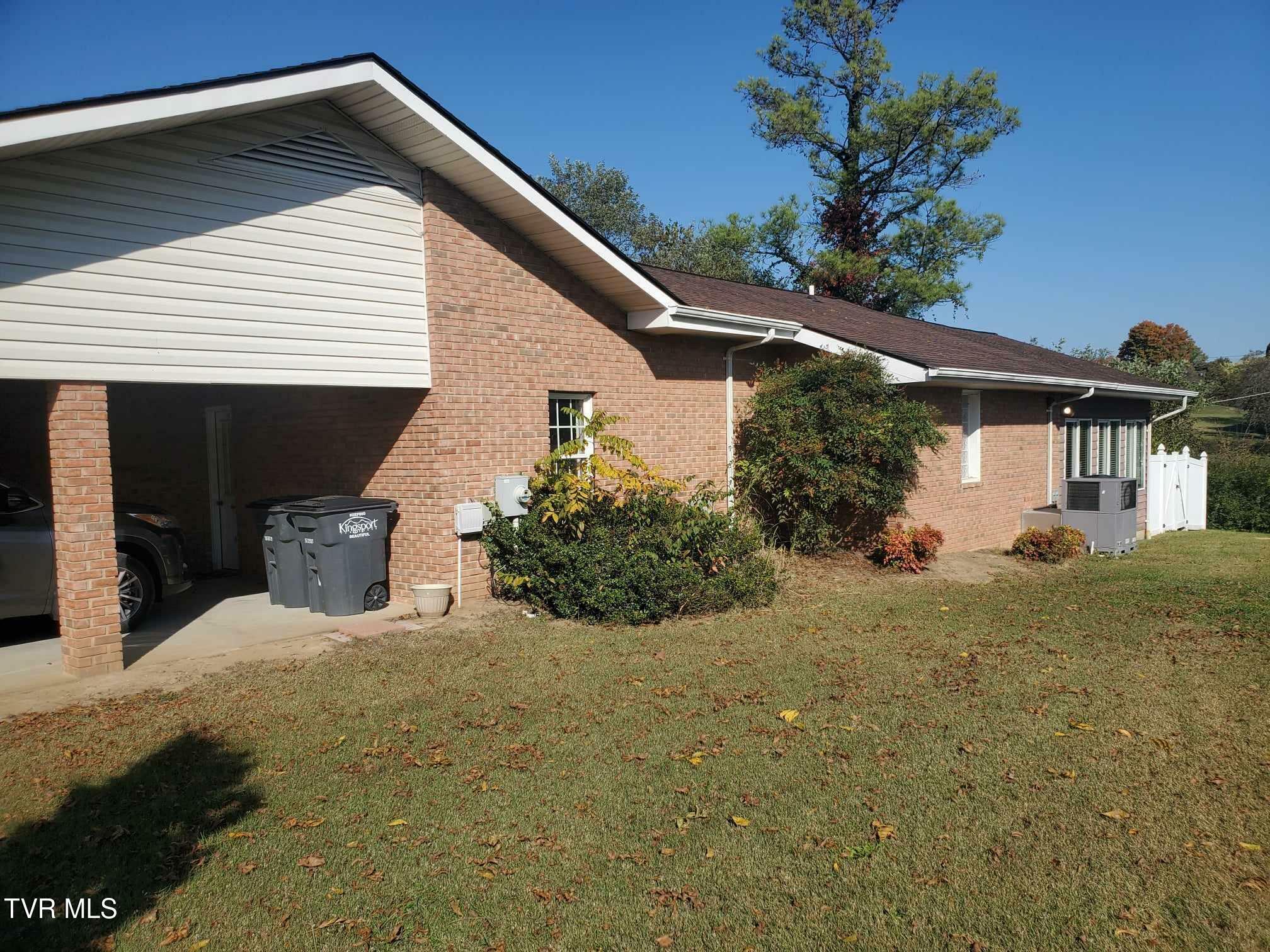 Property Photo:  1011 Lawson Drive  TN 37660 