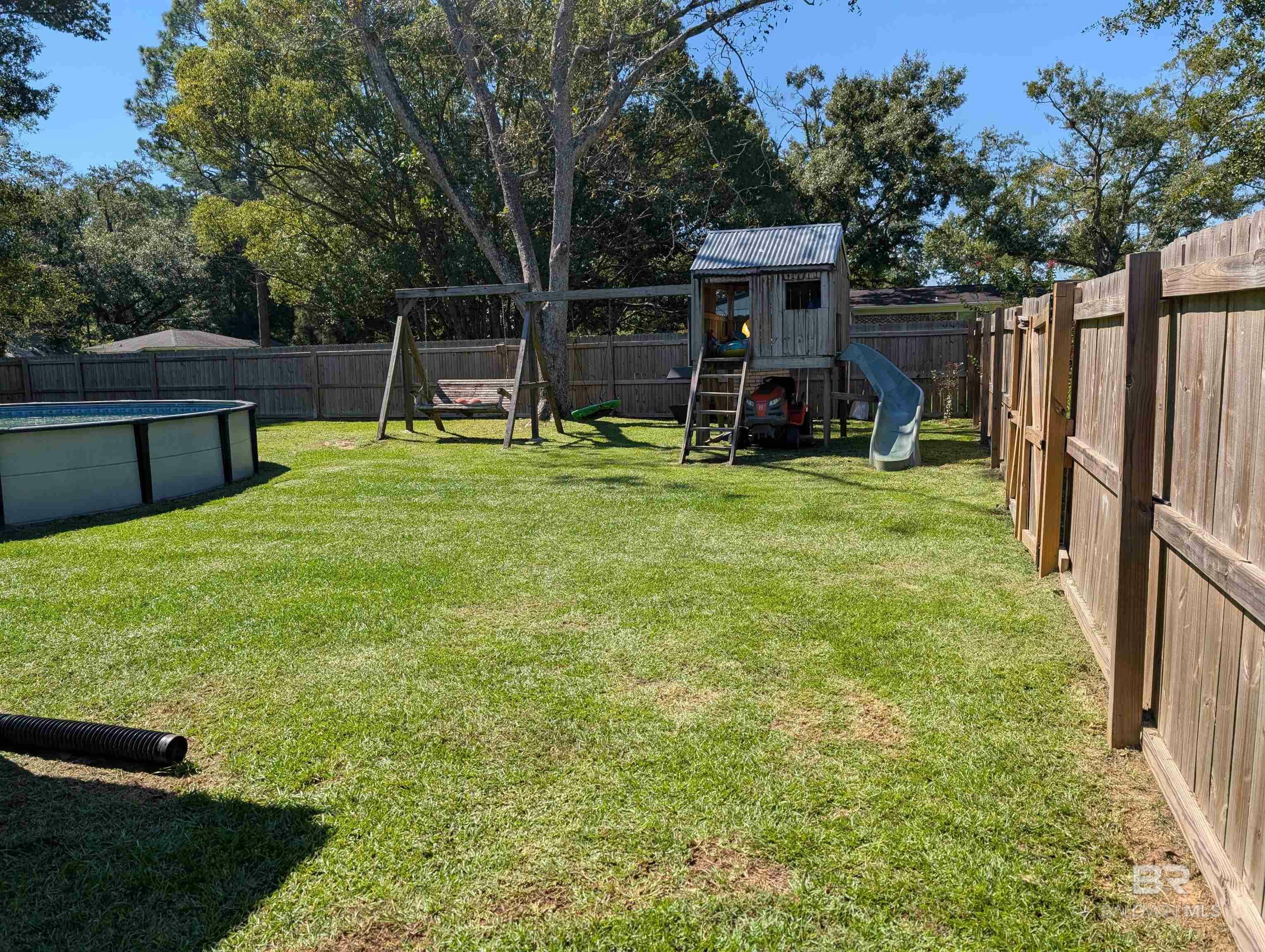 Property Photo:  22103 2nd Street  AL 36576 