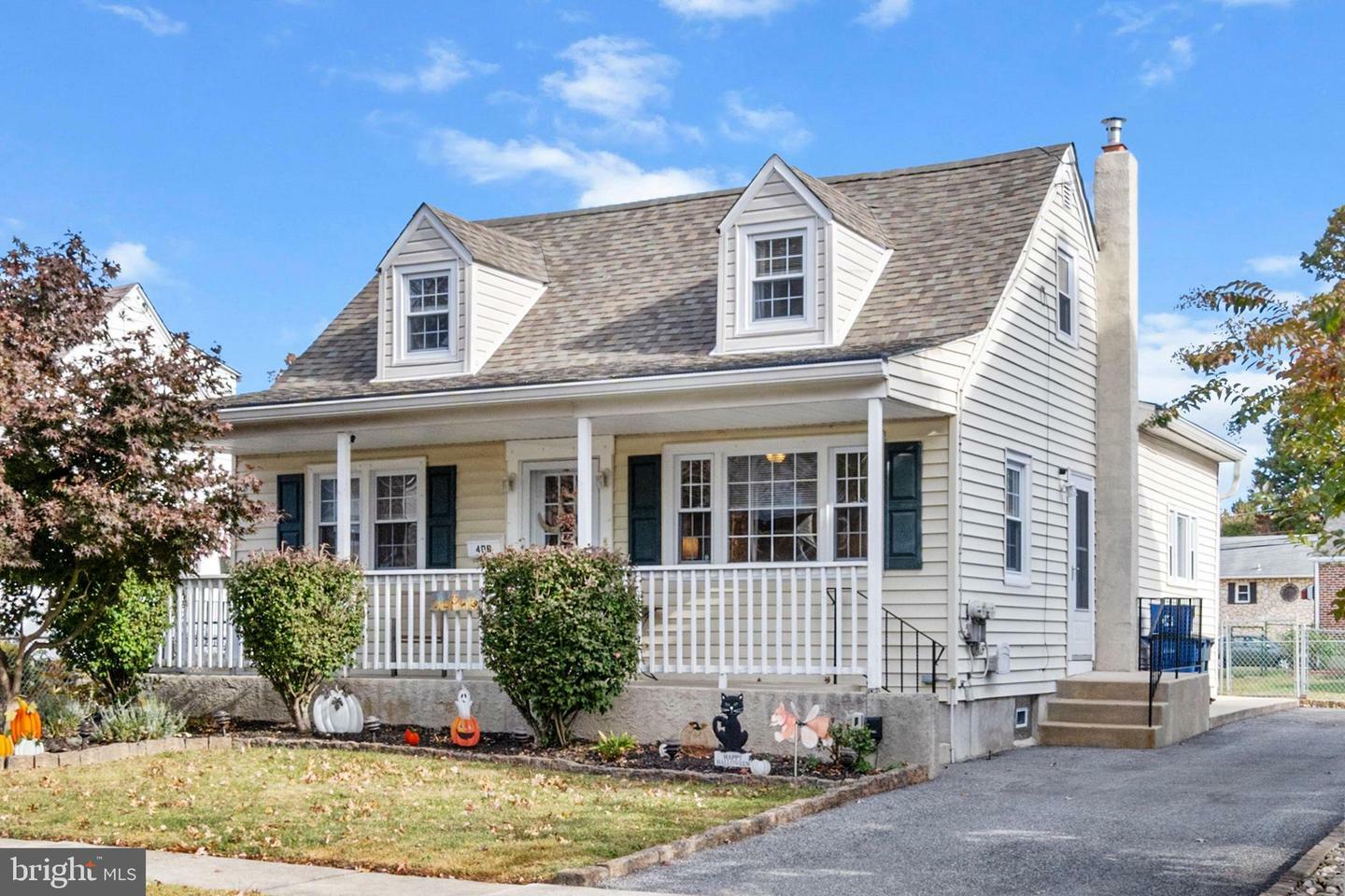 Property Photo:  406 Sycamore Avenue  PA 19033 