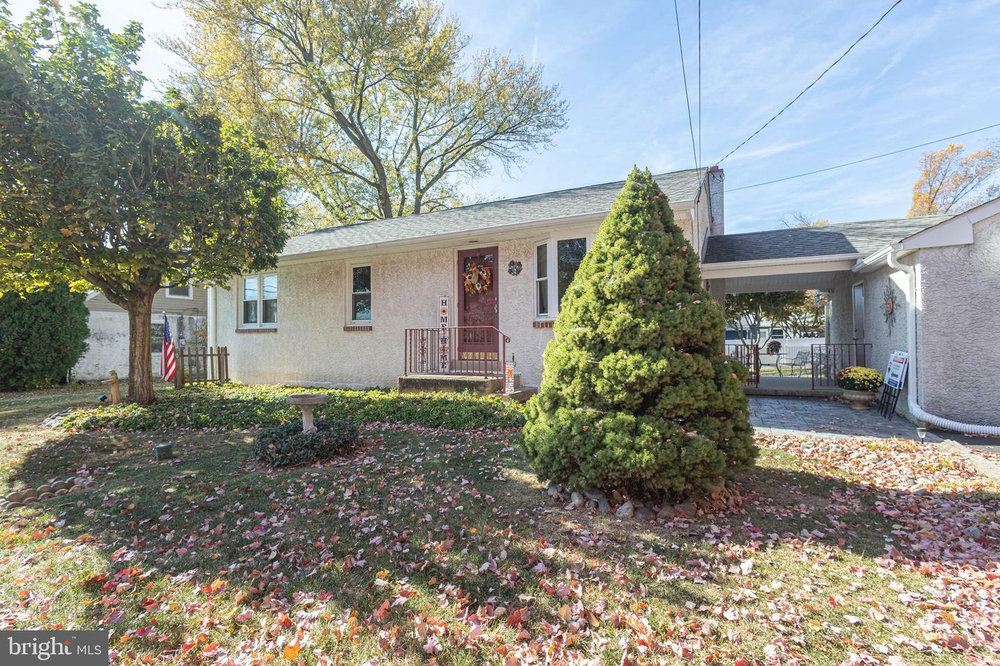 Property Photo:  2210 Wharton Avenue  PA 19061 