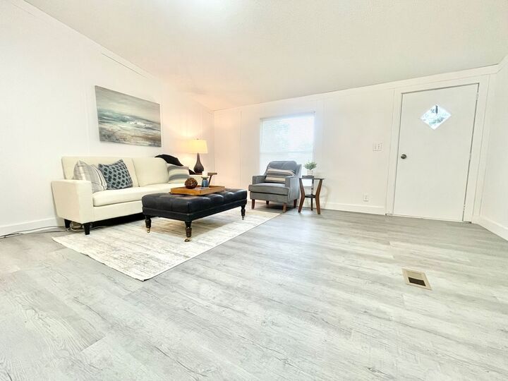 Property Photo: 124 Timbervale Drive GA 30721
