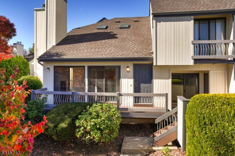 Property Photo: 168 Locust Ln NJ 07920