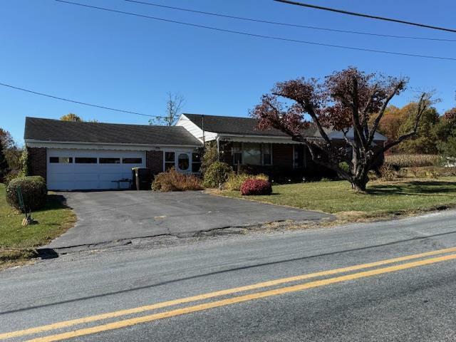 323 Longlane Road  Lehigh Township PA 18086 photo