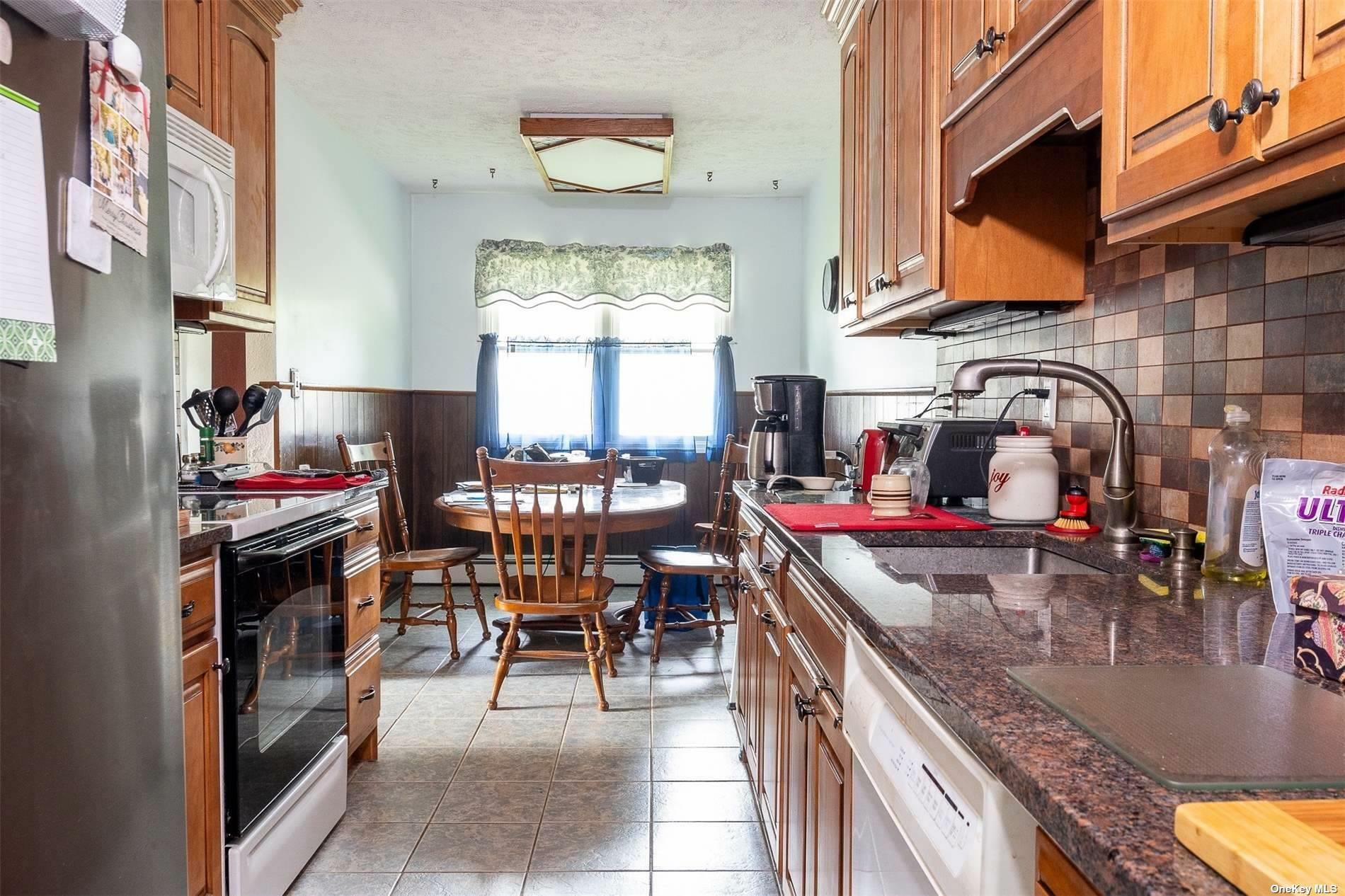 Property Photo:  20 Stratler Drive  NY 11967 