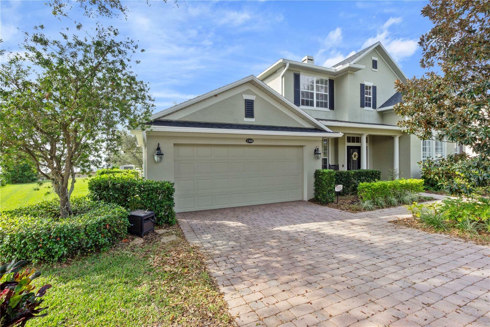 Property Photo:  1304 Lattimore Drive  FL 34711 