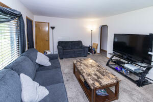 Property Photo:  146 E Susan Dr  WI 53154 