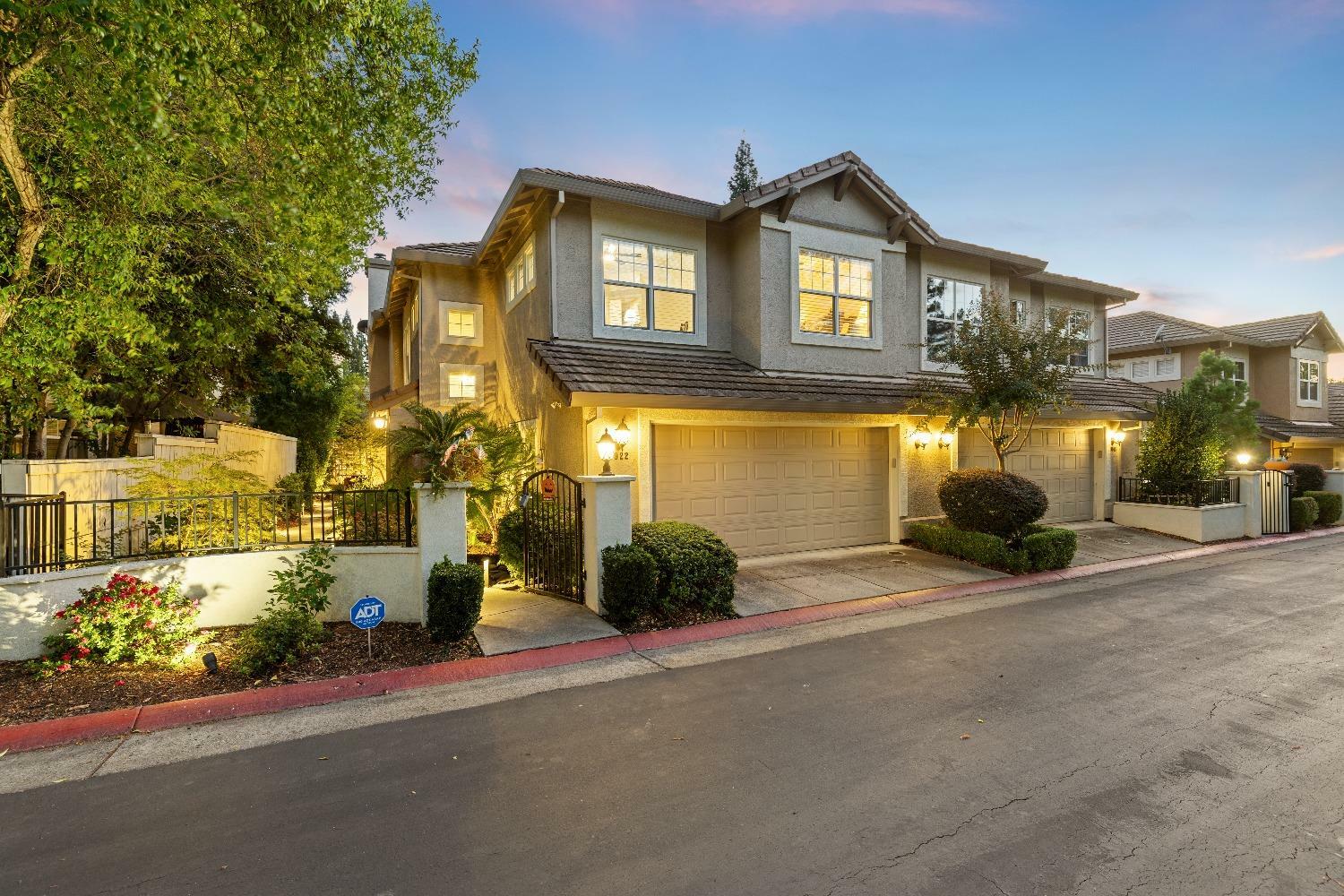 Property Photo:  9922 Villa Florence Lane  CA 95746 