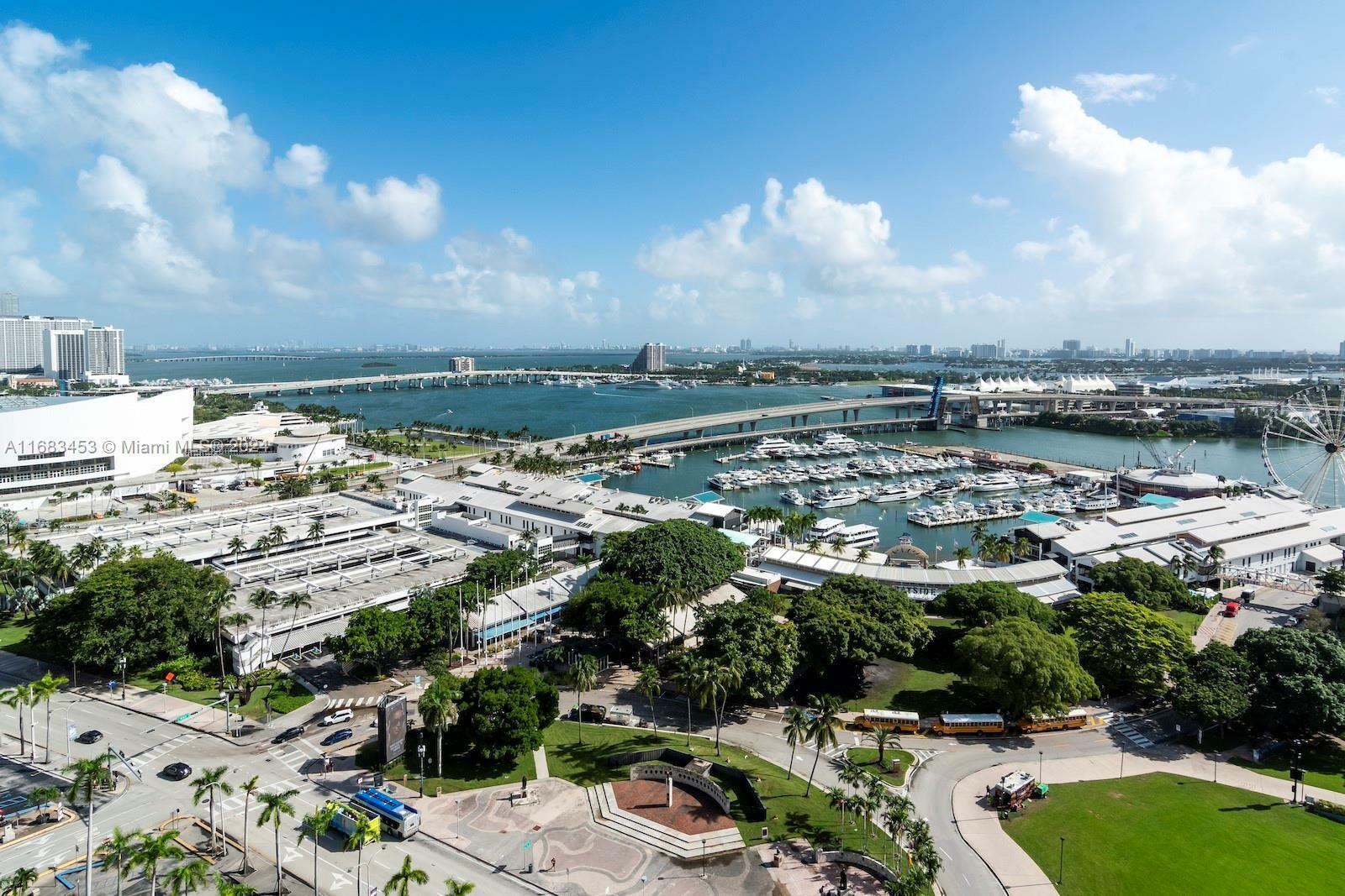 Property Photo:  244 Biscayne Blvd 2203  FL 33132 