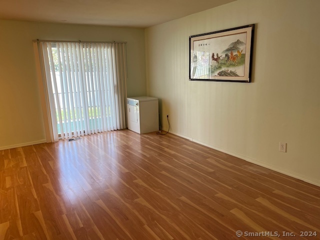 Property Photo:  50 Greenhouse Road 2A  CT 06606 