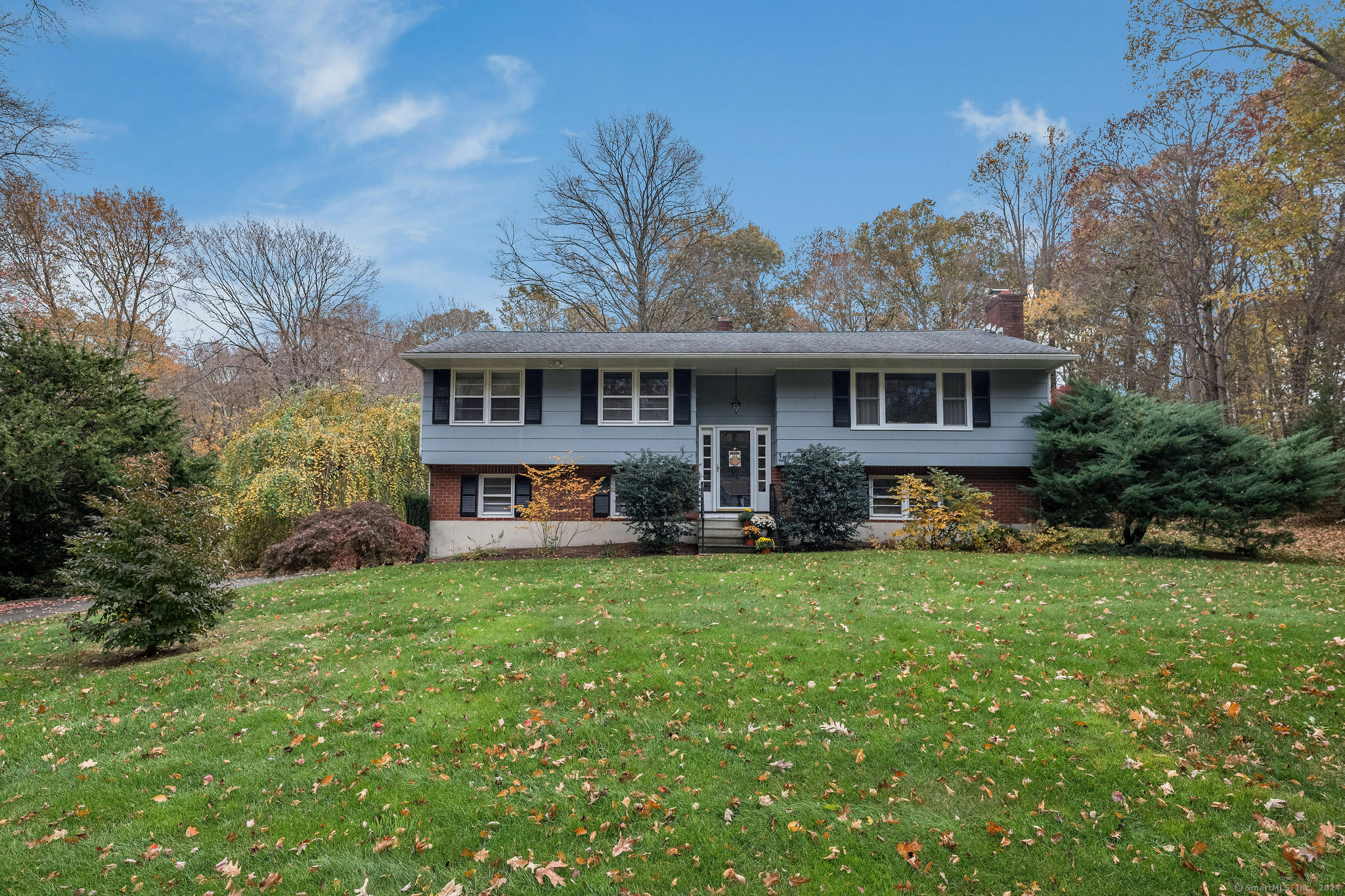 Property Photo:  15 Cedarcroft Drive  CT 06443 