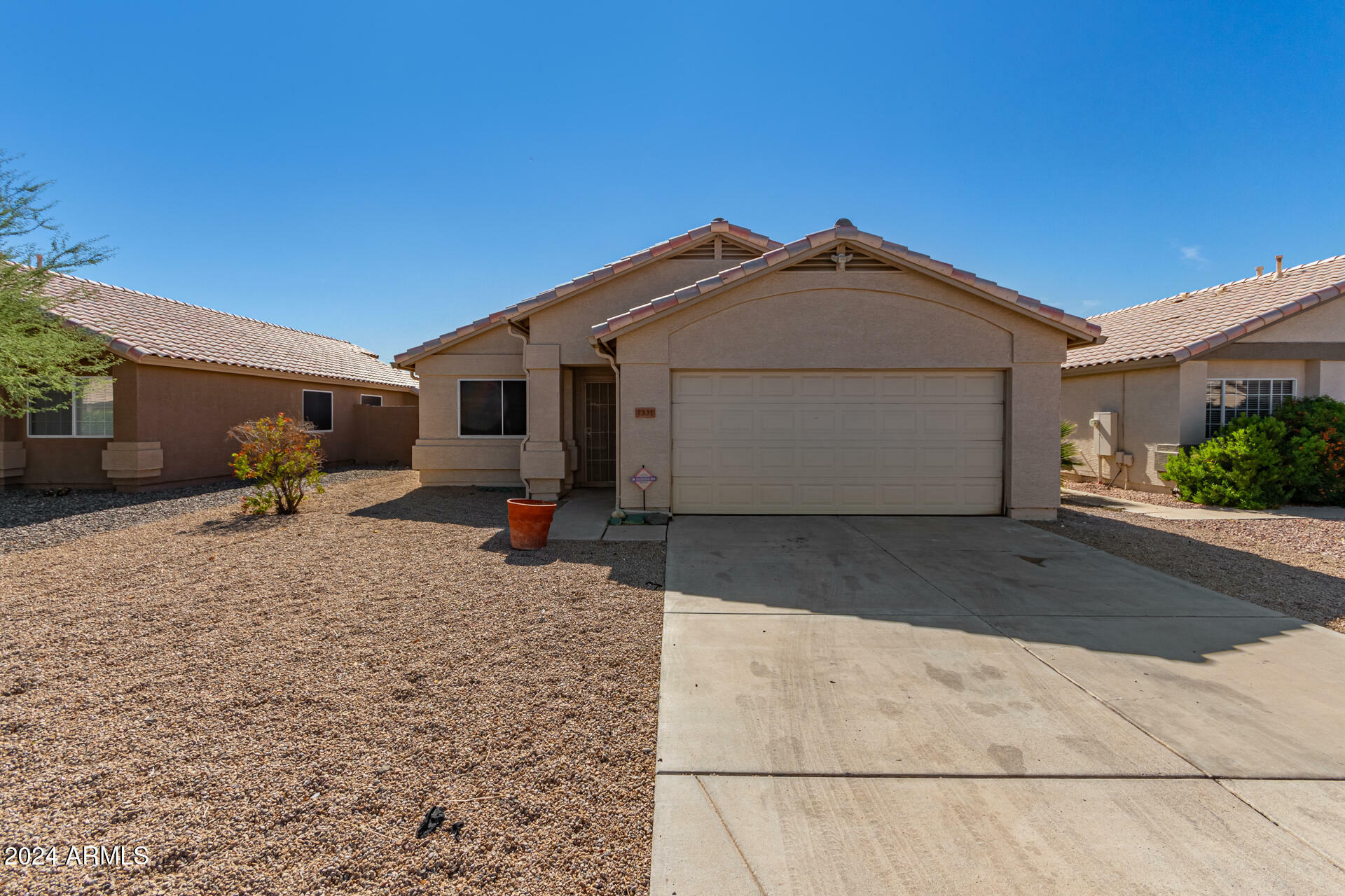 7331 W Eugie Avenue  Peoria AZ 85381 photo