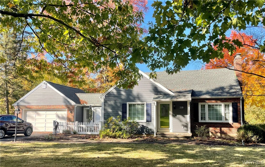 Property Photo: 119 Castle Hill Road NY 14052