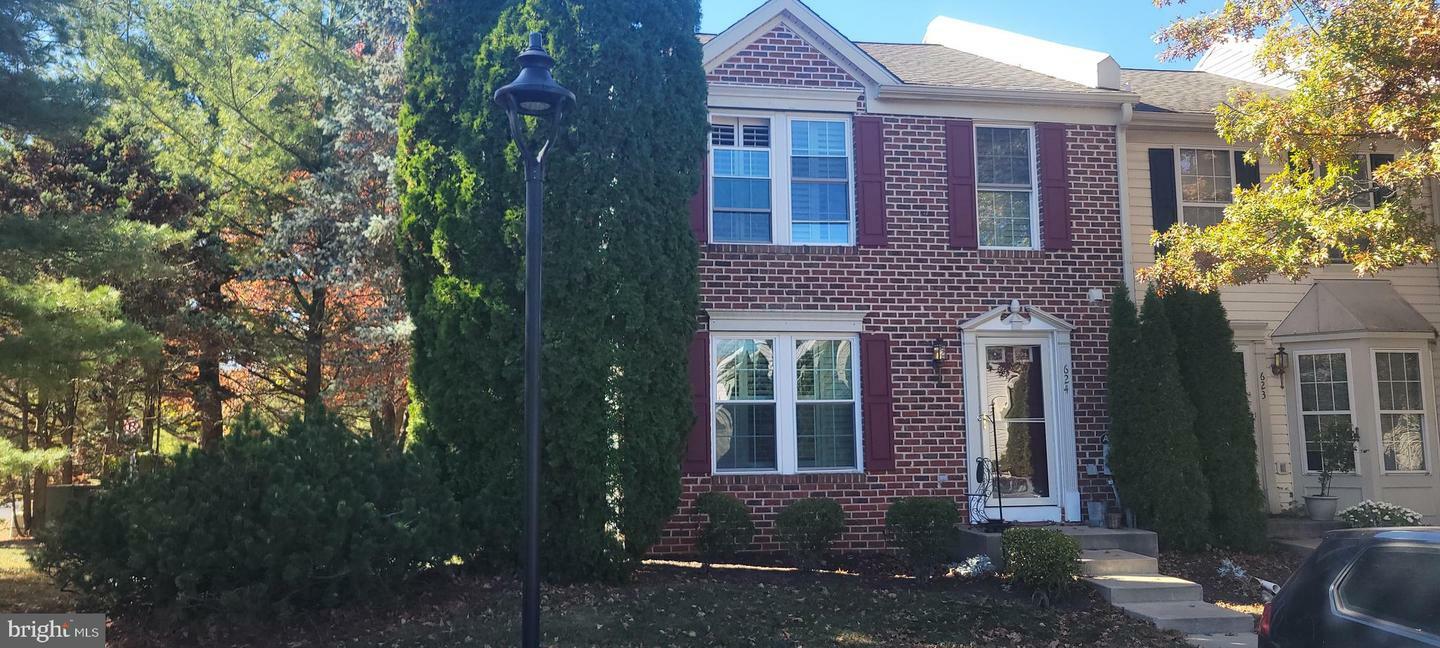 Property Photo: 624 Coach Hill Court 1 PA 19380