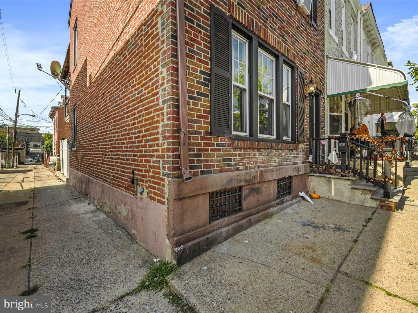 Property Photo:  138 S 11th Street  PA 19602 