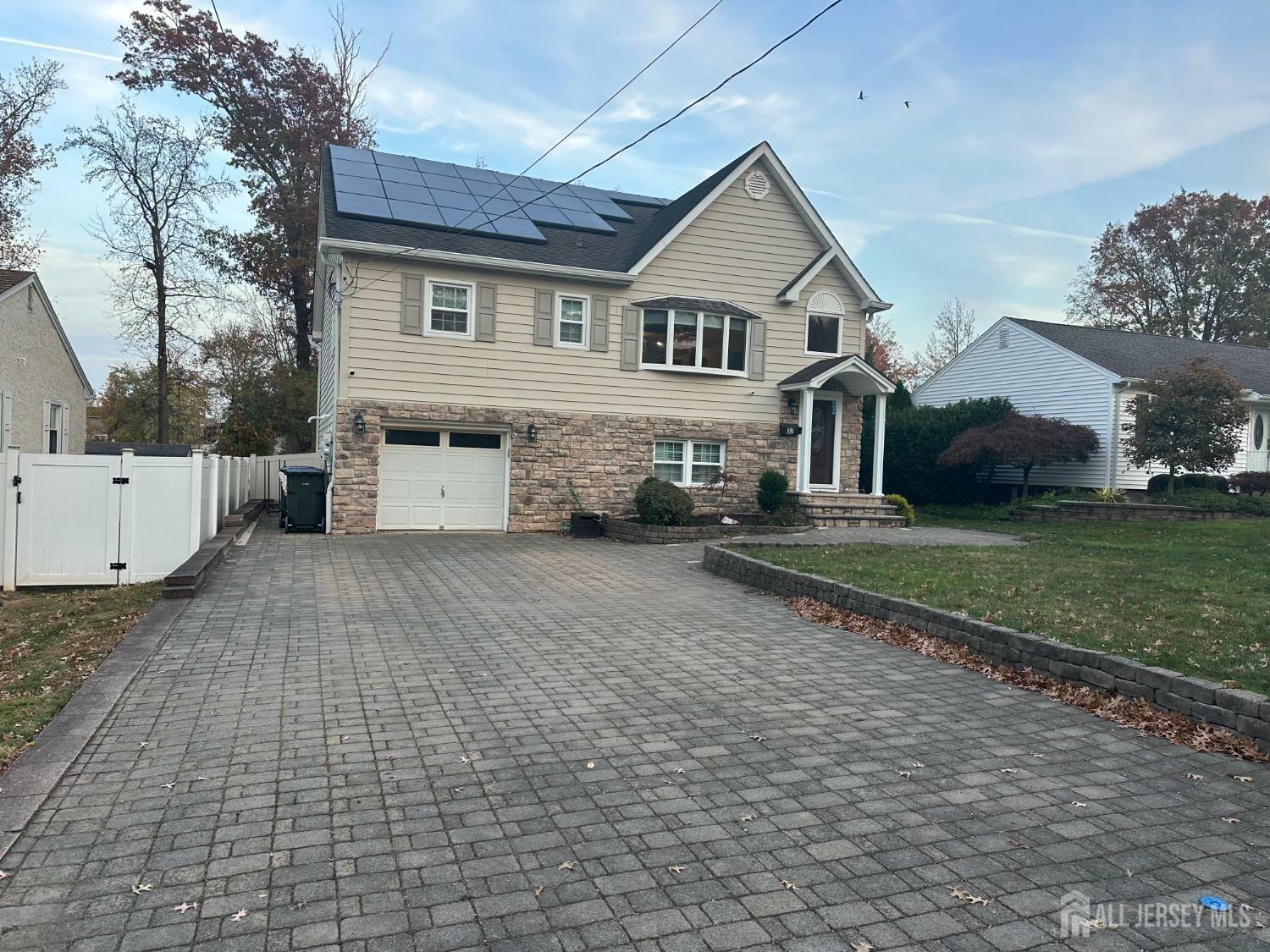 Property Photo:  32 Claremont Avenue  NJ 07067 