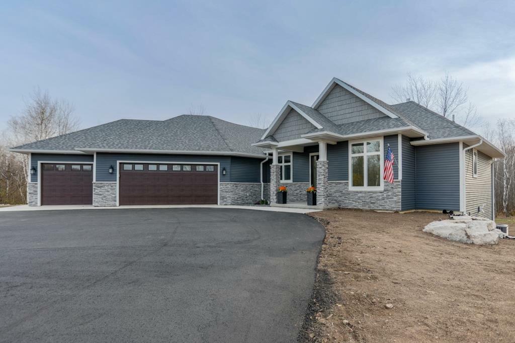 1667 Maple Ridge Road  Kronenwetter WI 54455 photo
