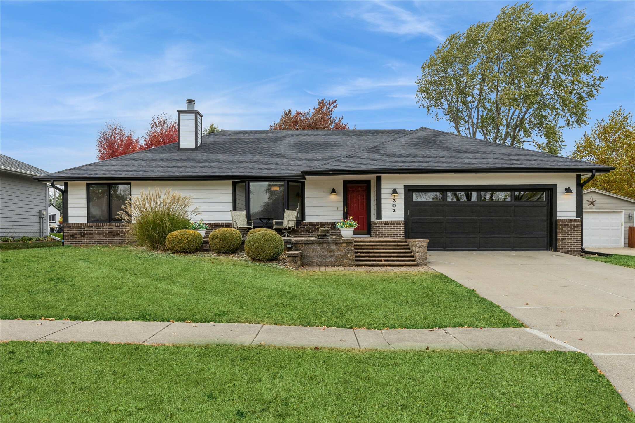 Property Photo:  1302 SE Wanda Drive  IA 50021 