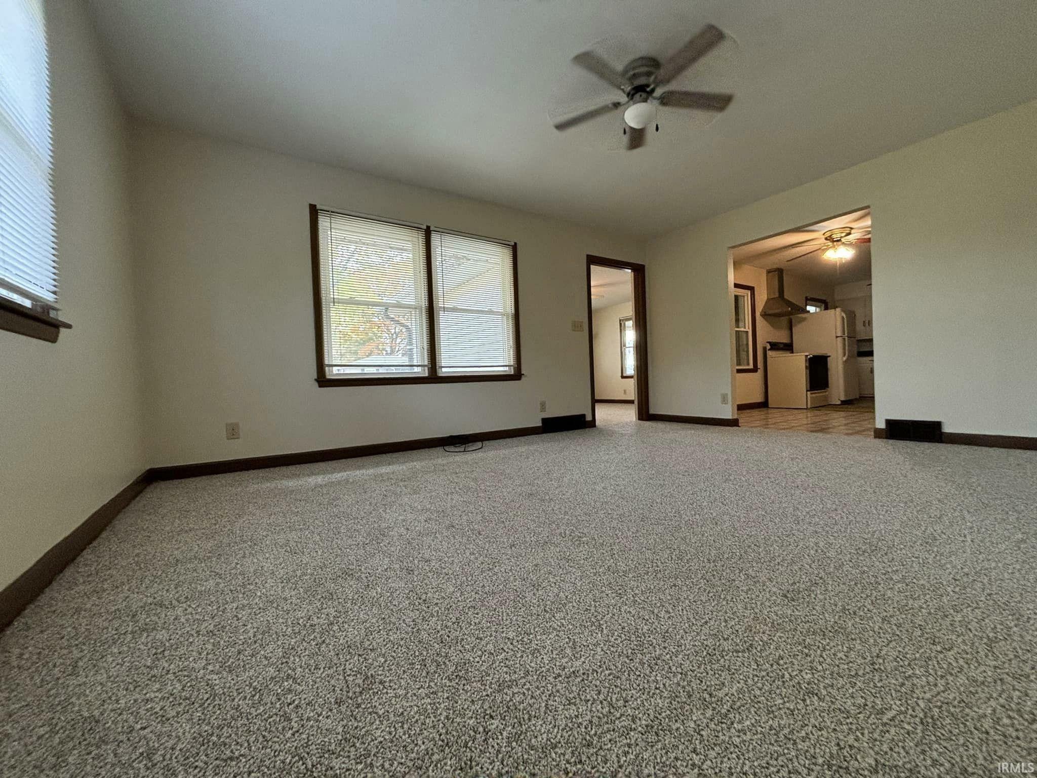 Property Photo:  219 S Tekoppel Avenue  IN 47712 