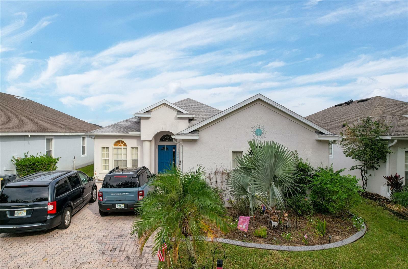 Property Photo:  1150 N Hampton Drive  FL 33897 