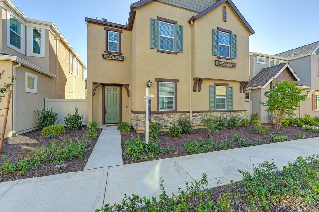 Property Photo: 6017 Dragon Hawk Place CA 95747